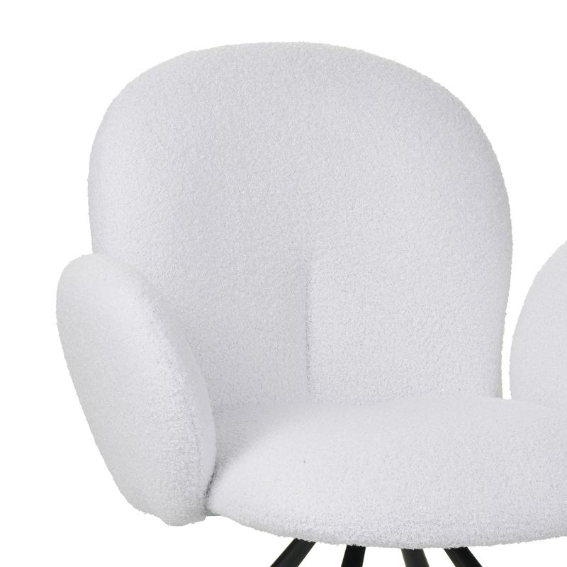Fotel Garzele Inart pëlhurë e bardhë teddy-këmbë metalike e zezë 68x66x82.5cm