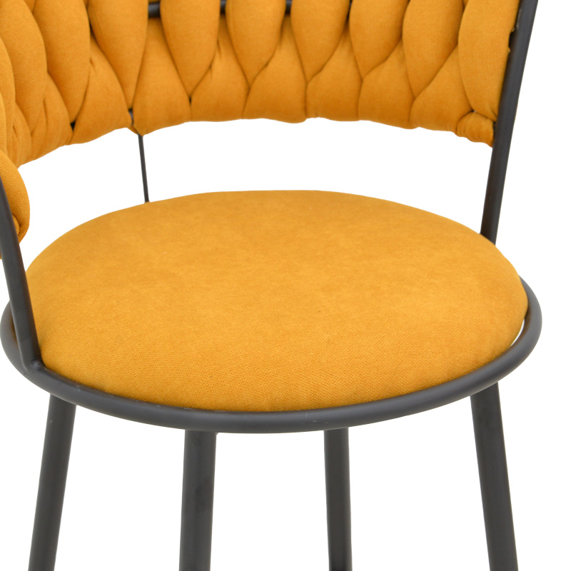Fotel Alkia I pakoworld pëlhurë në nuancë të verdhë - këmbë metalike e zezë 57x58.5x72cm