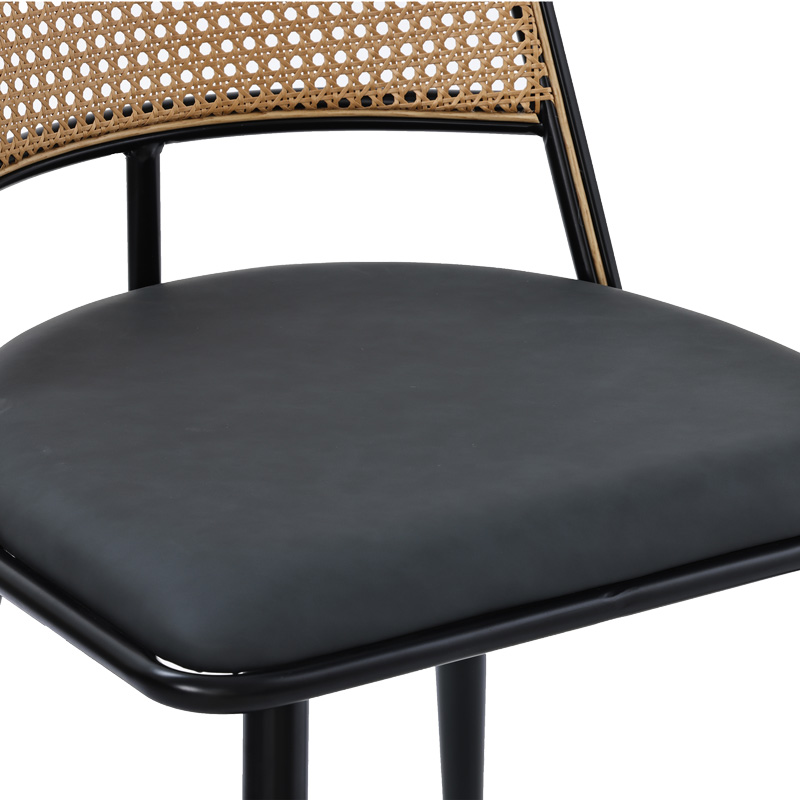 Karrige Giulia pakoworld pe rattan bezhë-pu e zezë gri-metal e zezë 49x52x80cm