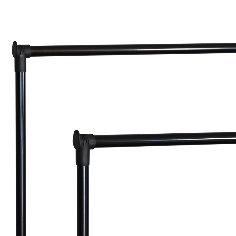 Varëse rrobash dyshemeje Ganco pakoworld metal i zi 74.5x39x157cm
