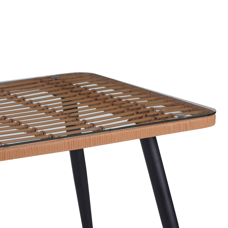 Tavolinë Naoki Pakoworld xhami-pe rattan në përfundim druri natyral me këmbë të zeza 140x80x78cm