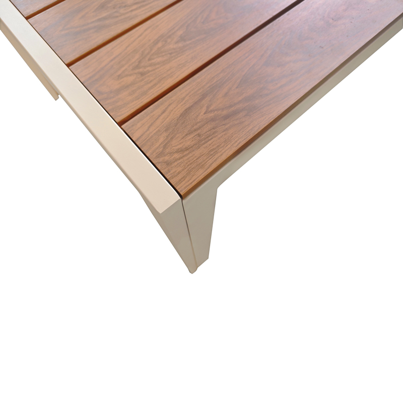 Tavolinë Nares pakoworld alumin shampanjë kompensatë në nuancë natyrale 180x90x72.5cm