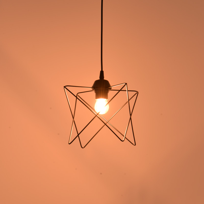 Llambë tavani Langit pakoworld E27 metal i zi 18x18x65cm