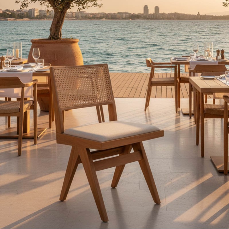 Karrige Winslow pakoworld dru rubberwood arrë e çelur-pvc rattan natyral-pëlhurë gri