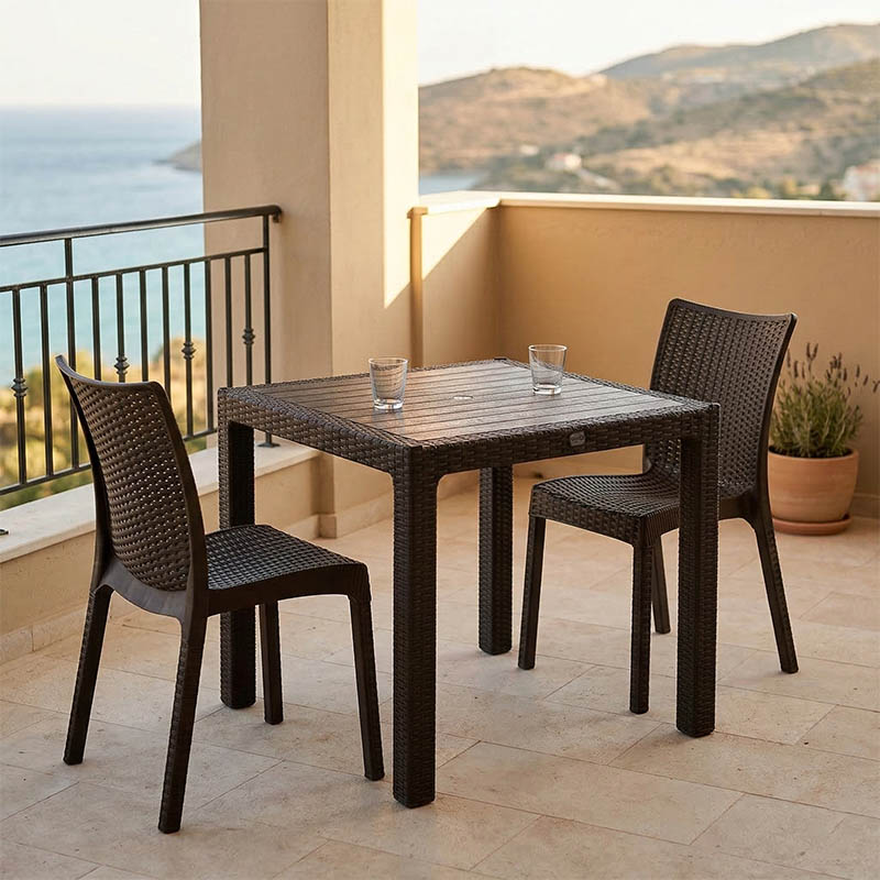 Set ngrënieje Explore-Confident pakoworld set 3 copë PP kafe 90x90x73.5cm