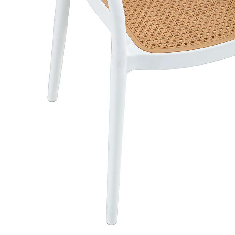 Fotel Ember pakoworld me mbrojtje UV PP bezhë-e bardhë 52.5x56.5x81cm
