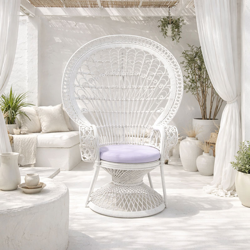 Fotel Dorothy Inart me jastëk të bardhë-rattan i bardhë 115x53x147cm