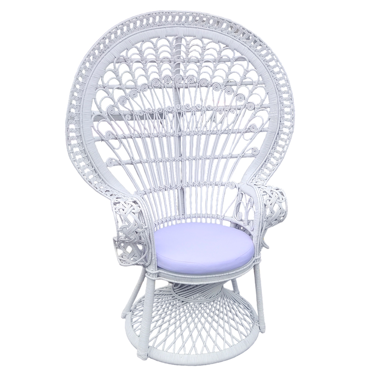 Fotel Dorothy Inart me jastëk të bardhë-rattan i bardhë 115x53x147cm