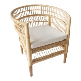 Fotel Necorian pakoworld dru tik dhe pe rattan në ngjyrë natyrale dhe jastëk i bardhë 80x70x87cm