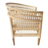 Fotel Necorian pakoworld dru tik dhe pe rattan në ngjyrë natyrale dhe jastëk i bardhë 80x70x87cm
