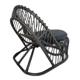 Fotel Tromso pakoworld rattan PE në ngjyrë të zezë dhe jastëk i zi 80x85x98cm