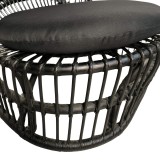Fotel Tromso pakoworld rattan PE në ngjyrë të zezë dhe jastëk i zi 80x85x98cm