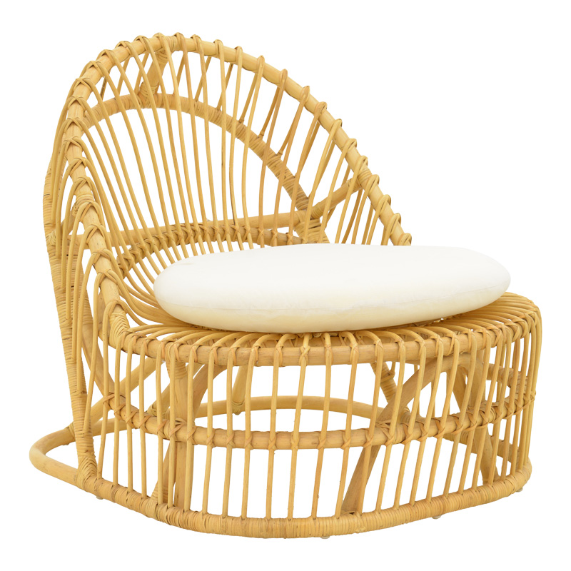 Fotel Tromso pakoworld pe rattan në ngjyrë natyrale dhe jastëk bezhë 80x85x98cm
