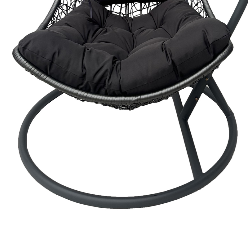 Fole lëkundëse me bazë Soleil pakoworld metal i zi-rattan pe natyral me jastëk të zi 120x95x195cm
